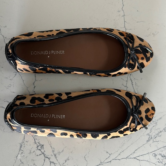 Donald J. Pliner Shoes - Donald J. Pliner Black Tan Leopard Print Calf Hair and Leather Ballet Flats